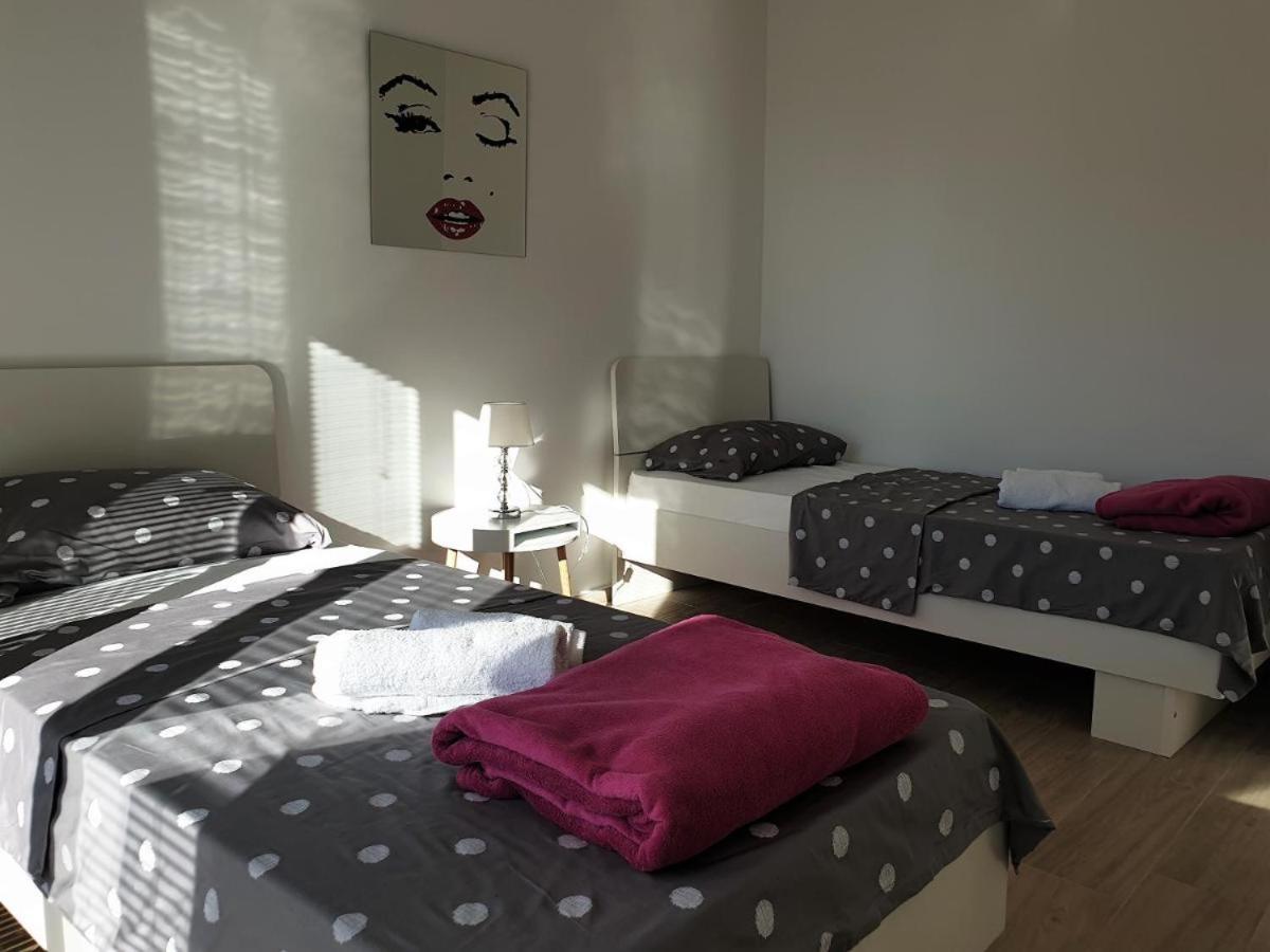 Premium Apartments Adore Novalja Exterior foto
